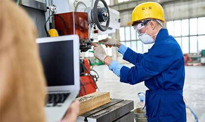 Hersteller Baumaschinen Projekt